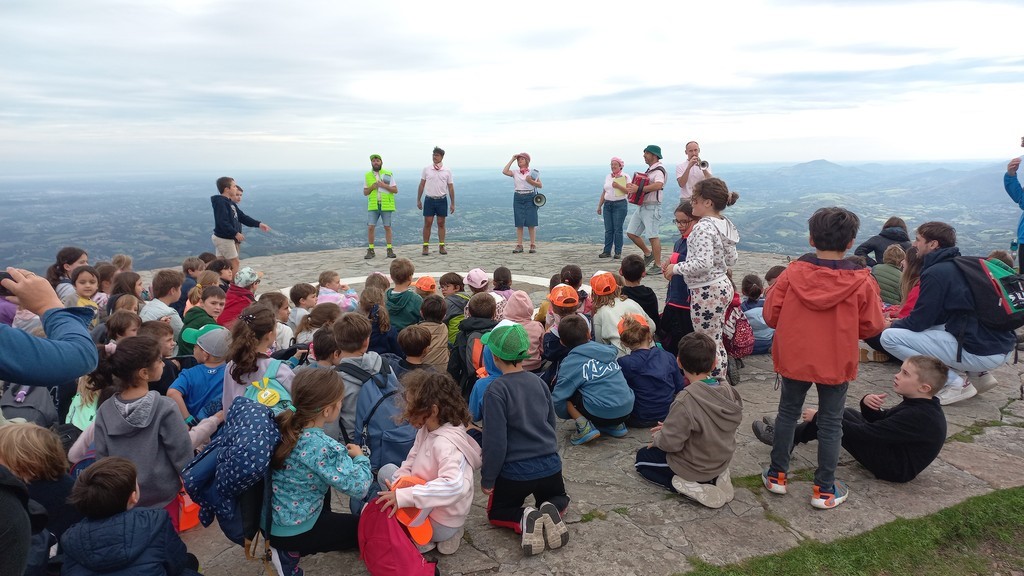 Escolares en Larrun